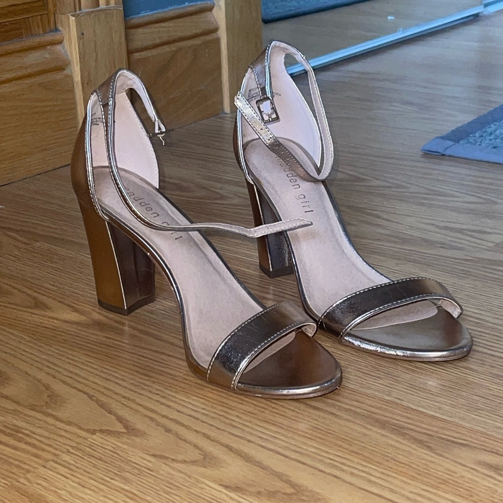 Madden Girl shiny / metallic heels